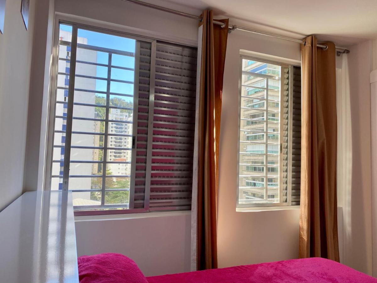 Apartamento Pitangueiras 瓜鲁雅 外观 照片